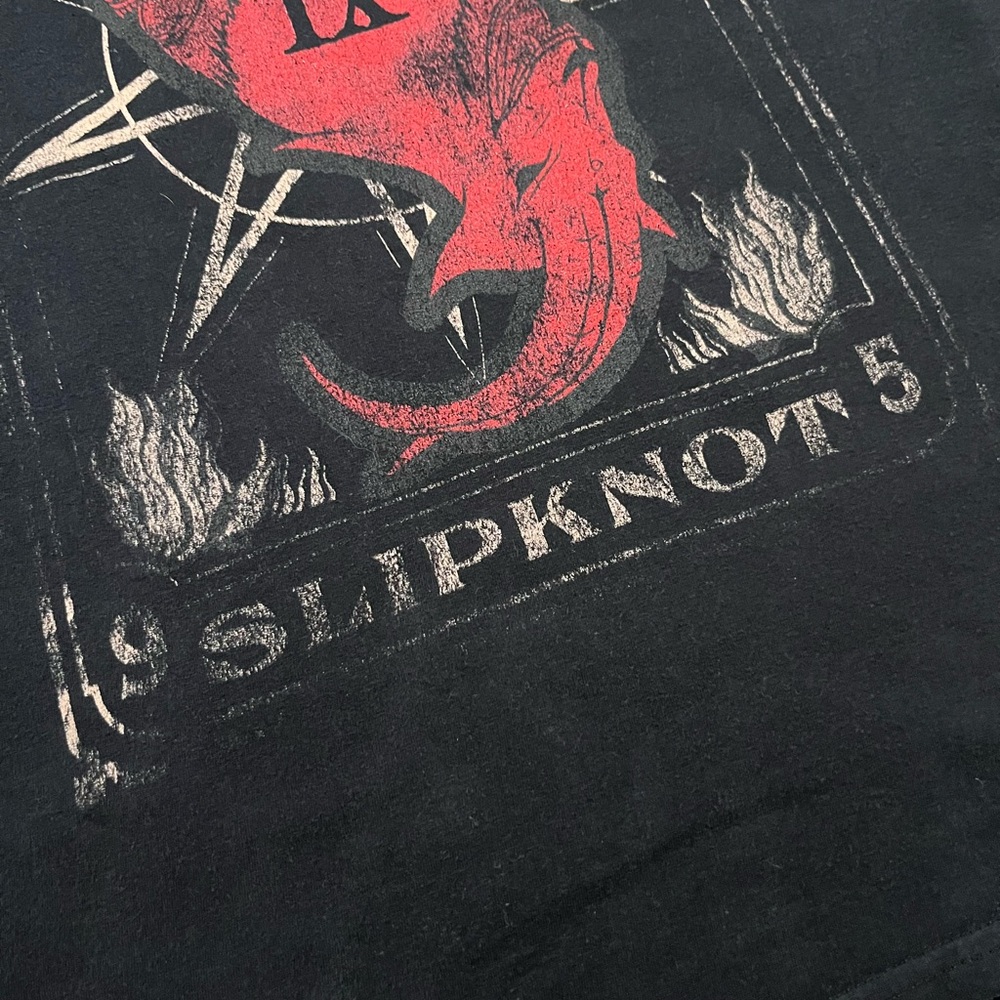 🎸 '19 Slipknot Band 1995 Des Moines Iowa Minotaur Devil 2 Side Red Black Tee - Picture 2 of 13